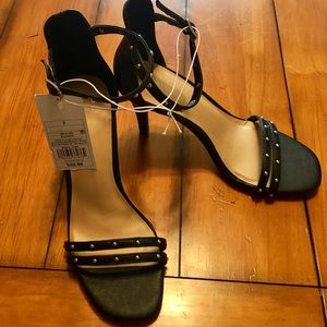 SOLD-NWT Enya Studded Barely There Pump Heels